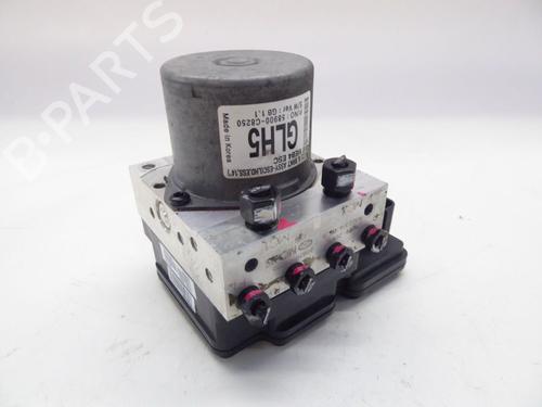 Used ABS pump ABS pump HYUNDAI i20 II (GB, IB) 1.2 (75 hp) 33684130 33684130