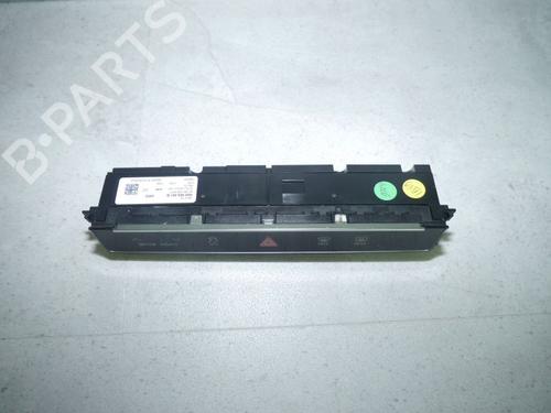 Warning switch AUDI E-TRON (GEN) 55 quattro | BP24387439I22 