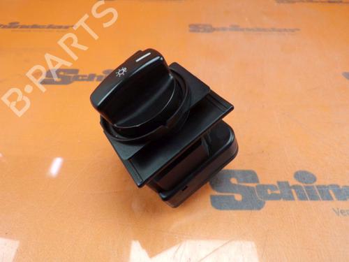 Headlight switch MERCEDES-BENZ A-CLASS (W169) A 150 (169.031, 169.331) | BP24412821I24 