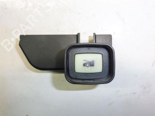 switch-tesla-model-x-5yjx-2013-32638154 main image