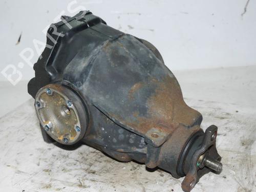 Used Rear differential MERCEDES-BENZ CLK Convertible (A208) CLK 320 (208.465) (218 hp) 24383604