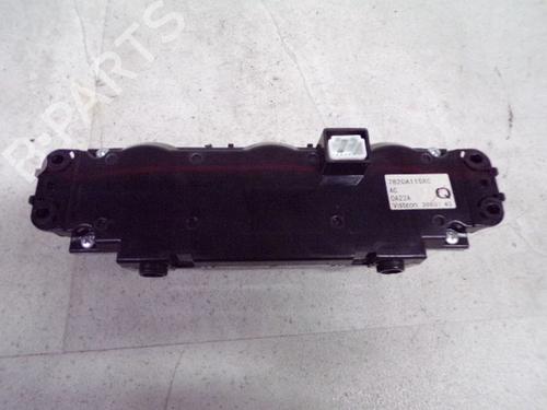 Climate control MITSUBISHI LANCER VIII Sportback (CX_A) 2.0 DI-D (CX8A) | BP32827806I5 - Image 3