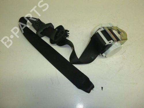 Used Front right seatbelt BMW 1 Convertible (E88) 120 d (177 hp) 33142971