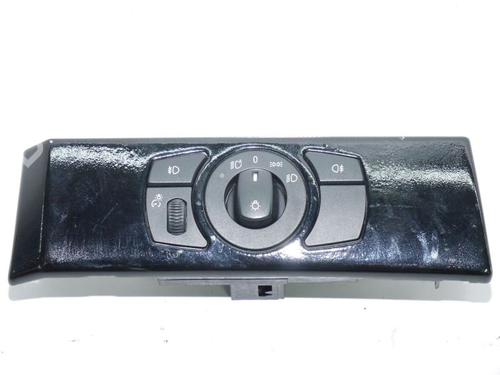 Commande de phare BMW 5 Touring (E61) 525 d (177 hp) 33139405