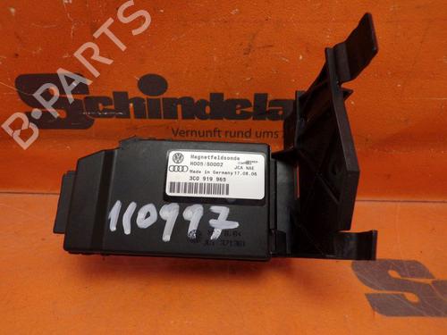 Used Electronic sensor VW PASSAT B6 (3C2) 2.0 TFSI (200 hp) 33151785