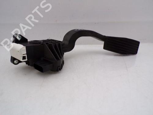 Pedal OPEL CORSA E (X15) 1.4 (08, 68) | BP32653541I4