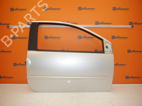 Used Right front door RENAULT TWINGO II (CN0_) 1.2 16V (CN04, CN0B) (75 hp) 24391807