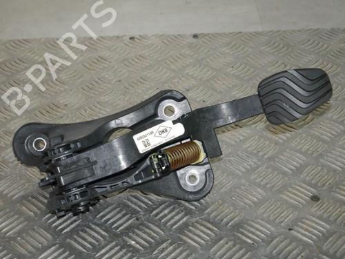 Kupplungspedal für NISSAN JUKE (F16_) DIG-T 117 (117 hp) 33145209