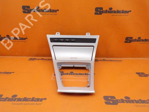 Midtkonsoll BMW X3 (E83) 3.0 d (218 hp) 33152442