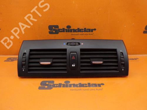 Used Air vent BMW X3 (E83) 3.0 d (218 hp) 33152443