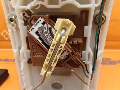 Fuel pump VW TOURAN (1T1, 1T2) 1.6 | BP27584094M76 