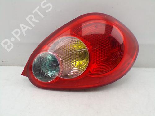 Farolim direito TOYOTA AYGO (_B1_) 1.0 (KGB10_, KGB10R) (68 hp) 31260869