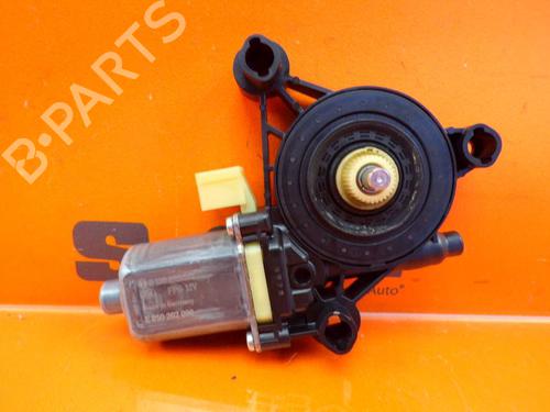 Used Left front window motor SEAT LEON (5F1) 1.4 TSI (150 hp) 24390600