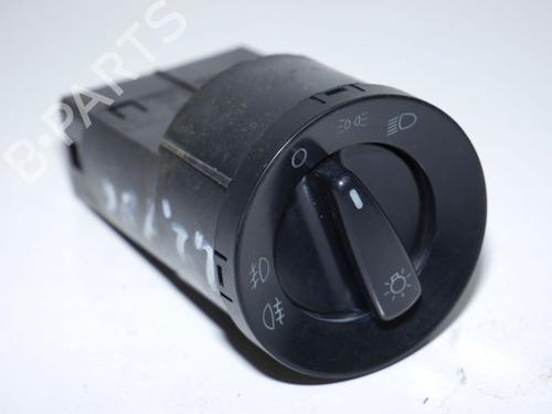 Used Headlight switch VW SHARAN (7M8, 7M9, 7M6) 2.0 TDI (140 hp) 24381659