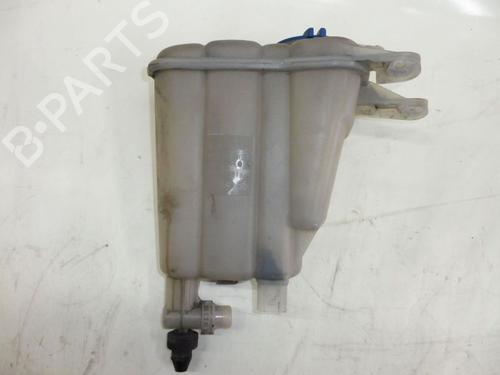 expansion-tank-audi-a4-b8-avant-8k5-2007-2008-2009-2010-2011-2012-2013-2014-2015-2016-2017-32637026 main image