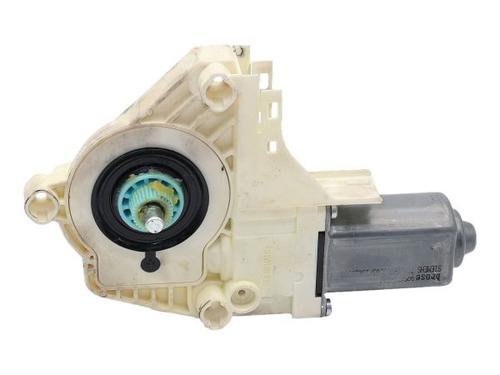 Used Right rear window motor Right rear window motor LAND ROVER RANGE ROVER SPORT I (L320) 2.7 D 4x4 (190 hp) 37448664 37448664