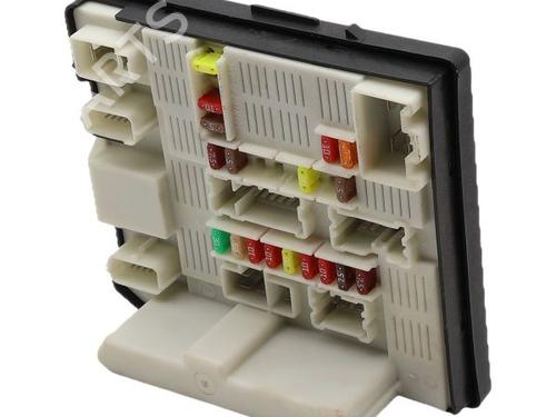 Used Fuse box Fuse box OPEL MOVANO B Van (X62) 2.3 CDTI FWD (FV) (125 hp) 39480117 39480117