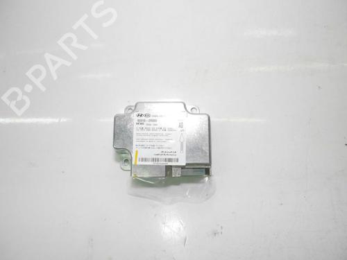 Used ECU airbags ECU airbags HYUNDAI i30 (FD) 1.6 CRDi (90 hp) 33683909 33683909