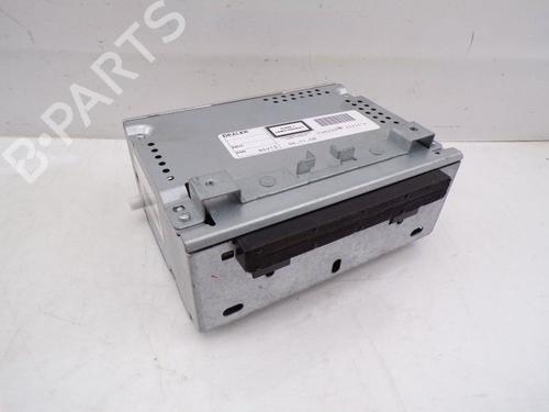 Used Radio FORD FIESTA VI (CB1, CCN) 1.25 (82 hp) 33158290