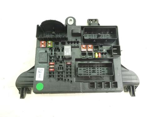 Used Fuse box OPEL INSIGNIA A Sports Tourer (G09) 2.0 Biturbo CDTI 4x4 (35) (195 hp) 33144746
