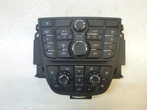 Used Radio OPEL ASTRA J Sports Tourer (P10) 2.0 CDTI (35) (165 hp) 24379833