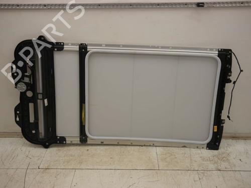 Soltag PEUGEOT 2008 I (CU_) 1.2 THP 110 / PureTech 110 (110 hp) 30521918