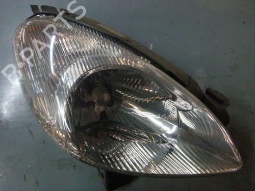 Used Right headlight Right headlight CITROËN XSARA PICASSO (N68) 1.8 16V (115 hp) 33683854 33683854