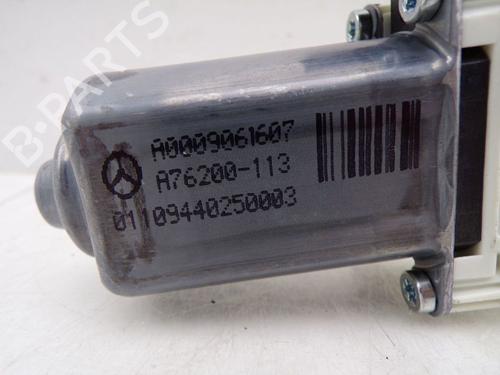 Right rear window motor MERCEDES-BENZ CLA Shooting Brake (X118) CLA 180 (118.684) | BP31691877E22