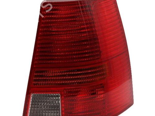 Używane Lampa tylna prawa Lampa tylna prawa VW GOLF IV Variant (1J5) 1.9 TDI (101 hp) 35813535 35813535
