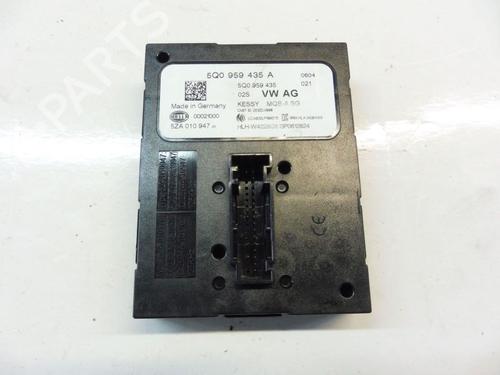 Used Control unit VW GOLF VII (5G1, BQ1, BE1, BE2) 2.0 R 4motion (280 hp) 32637626