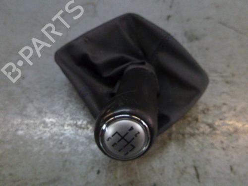 Used Shift knob VW POLO (9N_, 9A_) 1.2 (54 hp) 24380375