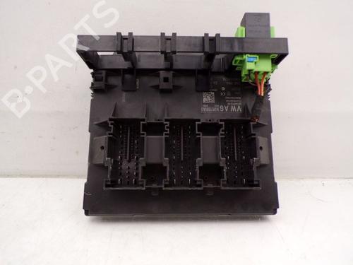 Sikringsdose VW CADDY IV Box Body/MPV (SAA, SAH) 2.0 TDI (102 hp) 31071497