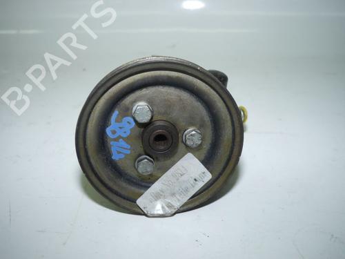 Pompe de direction assistée RENAULT KANGOO (KC0/1_) 1.5 dCi (84 hp) 33143371