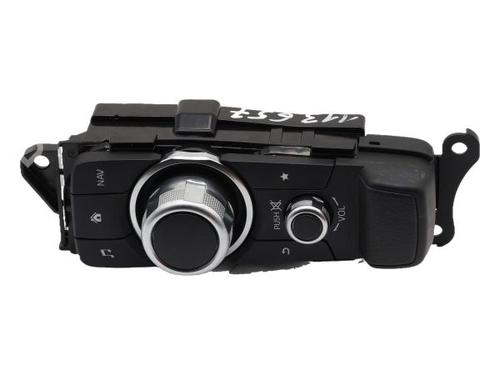 switch-mazda-2-hatchback-dl-dj-2014-37274646 main image