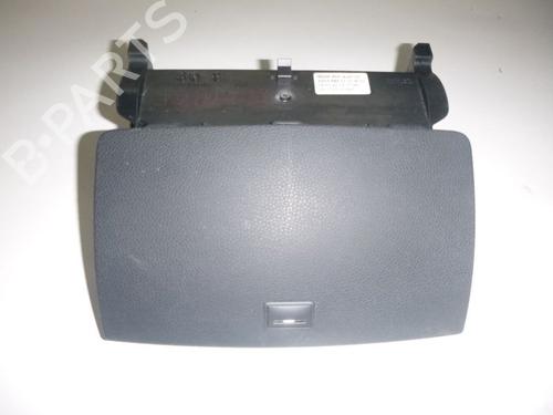 display-monitor-mercedes-benz-c-class-t-model-s204-2007-2008-2009-2010-2011-2012-2013-2014-32635074 main image