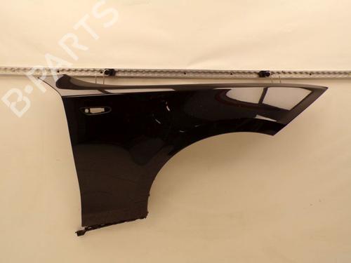 Used Right front fenders BMW 1 (E81) 116 i (122 hp) 32650179