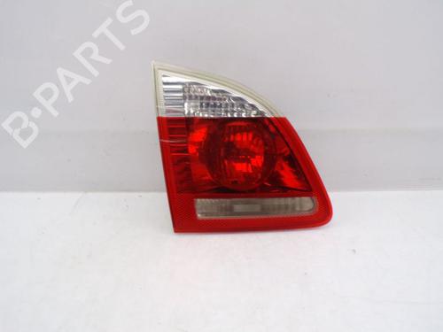 Farolim esquerdo da mala BMW 5 Touring (E61) 530 xd (231 hp) 32004668