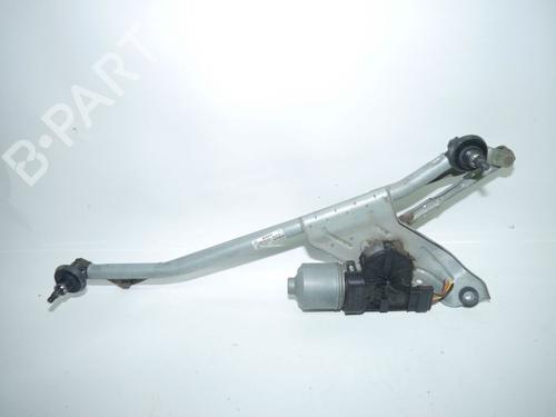 Used Front wipers mechanism DACIA SANDERO 1.6 (BS0D, BS0B, BS0F, BS0H) (87 hp) 32826402