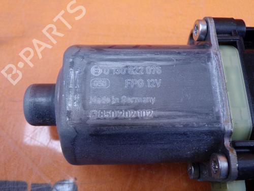 Left front window motor VW TOURAN (5T1) 2.0 TDI | BP33149993E21  - Image 5