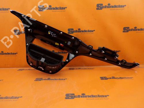 Air vent PEUGEOT 208 I (CA_, CC_) 1.2 VTI 82 | BP27307476I21