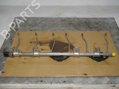 pipe-bmw-5-e60-2001-2002-2003-2004-2005-2006-2007-2008-2009-2010-37082877 main image
