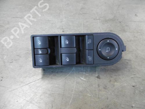 Used Switch OPEL ZAFIRA / ZAFIRA FAMILY B (A05) 2.2 (M75) (150 hp) 24379730