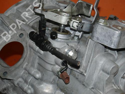 Gearbox SEAT LEON (1P1) 2.0 TDI | BP32646143M3 