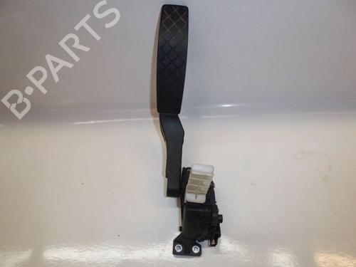 Pedal VW TOUAREG (7LA, 7L6, 7L7) 2.5 R5 TDI (174 hp) 33142601