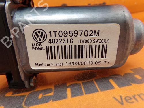 Right front window motor VW TOURAN (1T1, 1T2) 1.4 TSI | BP24415087E20 