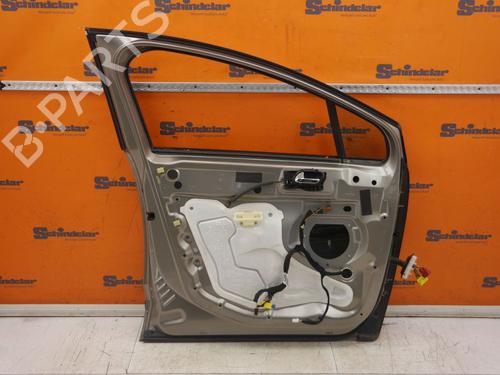 Left front door PEUGEOT 3008 I MPV (0U_) 1.6 VTi | BP29047040C2 