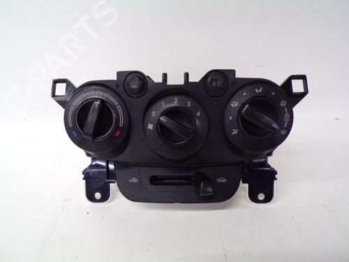 Commande Chauffage MAZDA 2 (DE_, DH_) 1.3 (DE3FS) (75 hp) 33145482