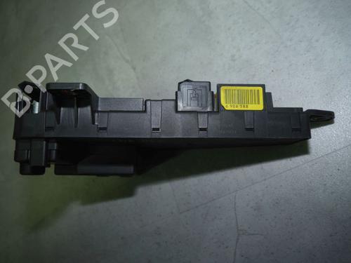 Fuse box BMW 6 (E63) 630 i | BP32639137E1