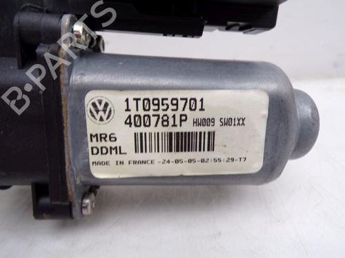 Left front window motor VW TOURAN (1T1, 1T2) 2.0 TDI 16V | BP31537473E21