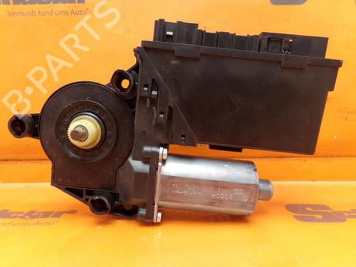 Right front window motor AUDI A4 B8 (8K2) 2.0 TDI | BP33684545E20 - Image 2
